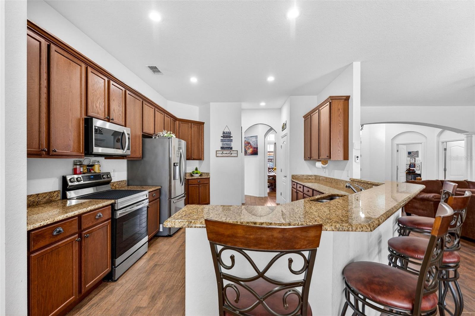 COUNTRY SQUARE - Residential