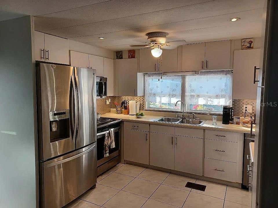 Photo of 7880 54th Avenue N #106, St Petersburg, FL 33709 (MLS # TB8539259)