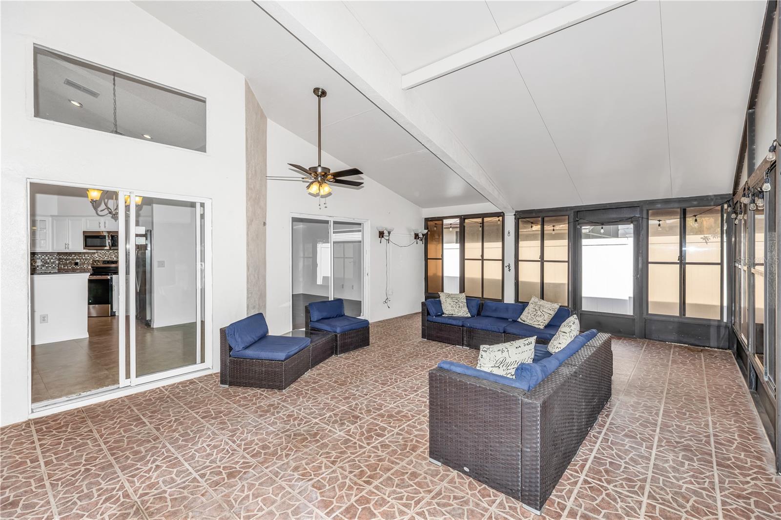 WATERFORD CHASE VILLAGE TR E - Residential