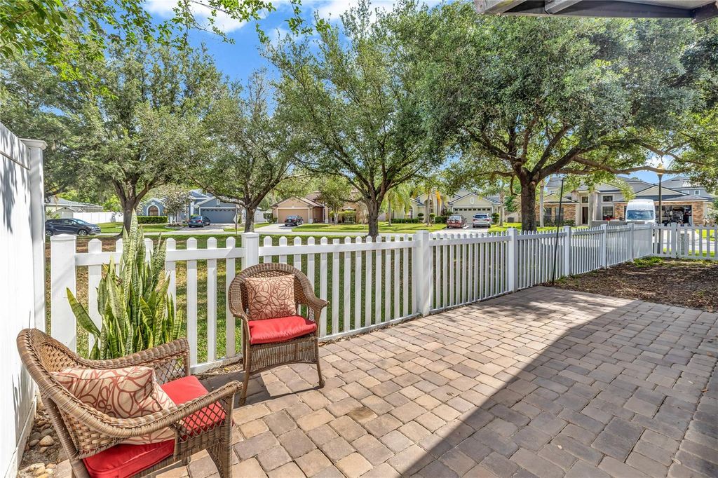 Photo of 422 Canary Island Court, Orlando, FL 32828 (MLS # O6403966)