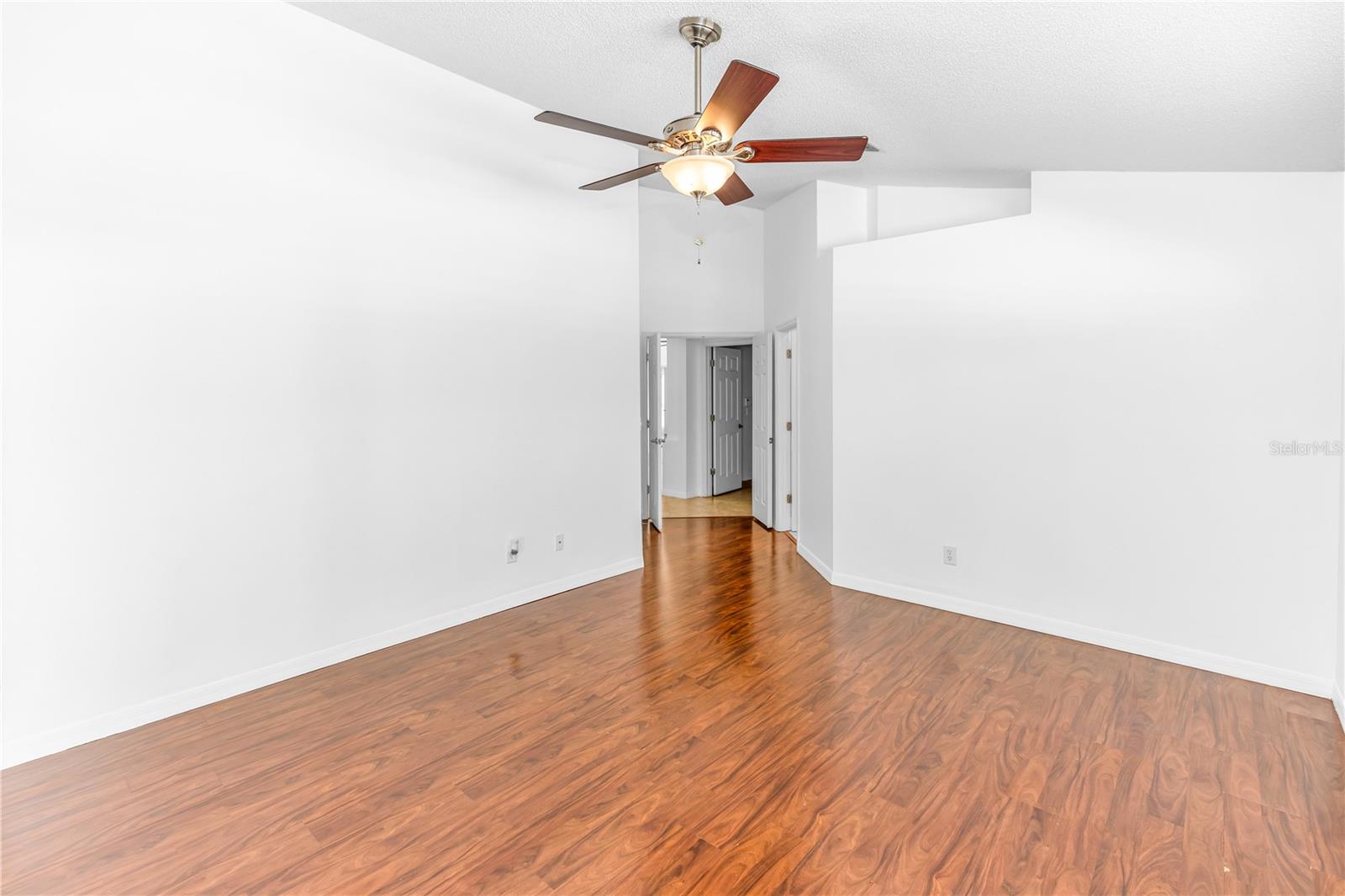 WATERFORD CHASE VILLAGE TR E - Residential