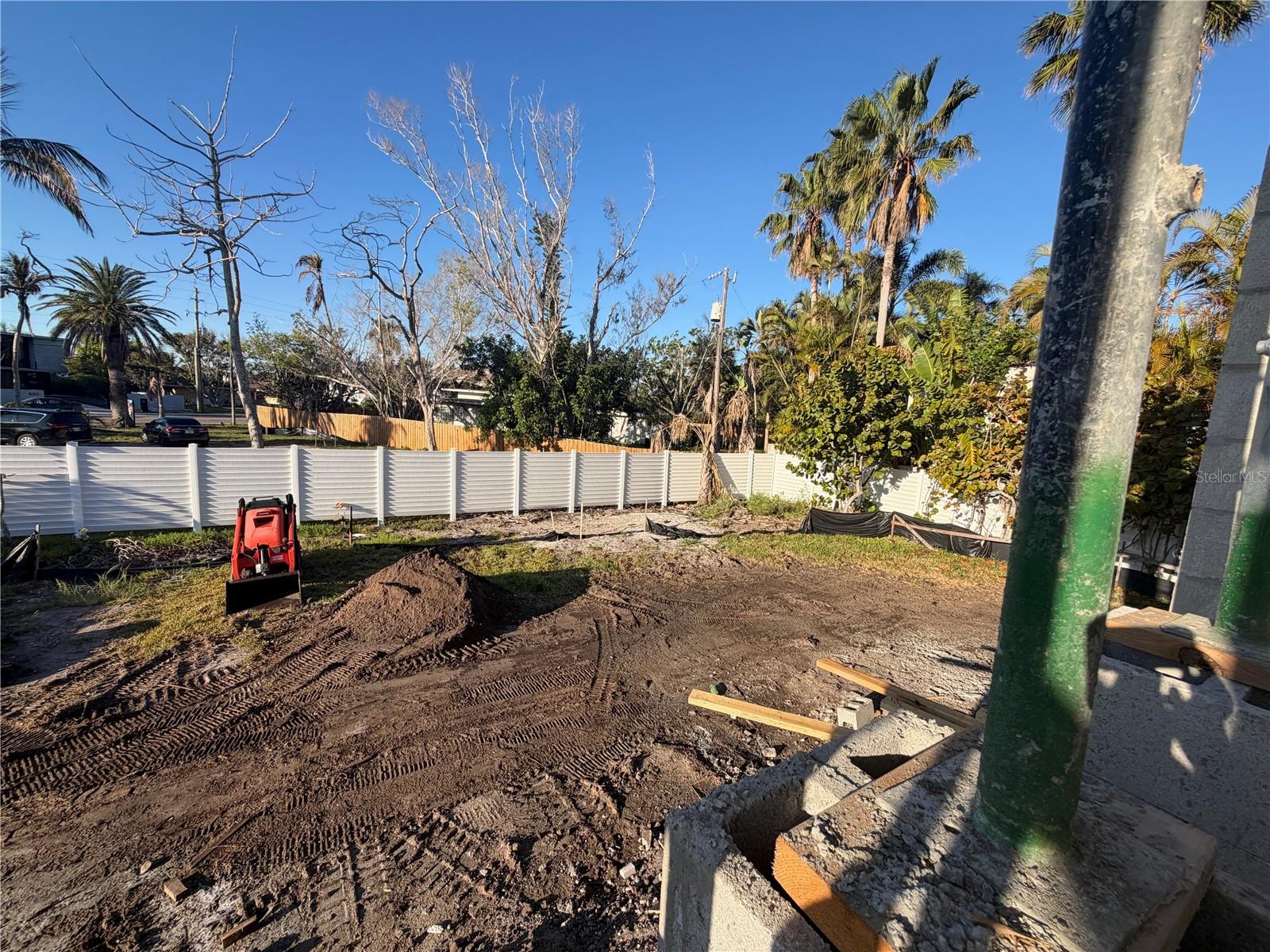 BAY ISLAND - Residential