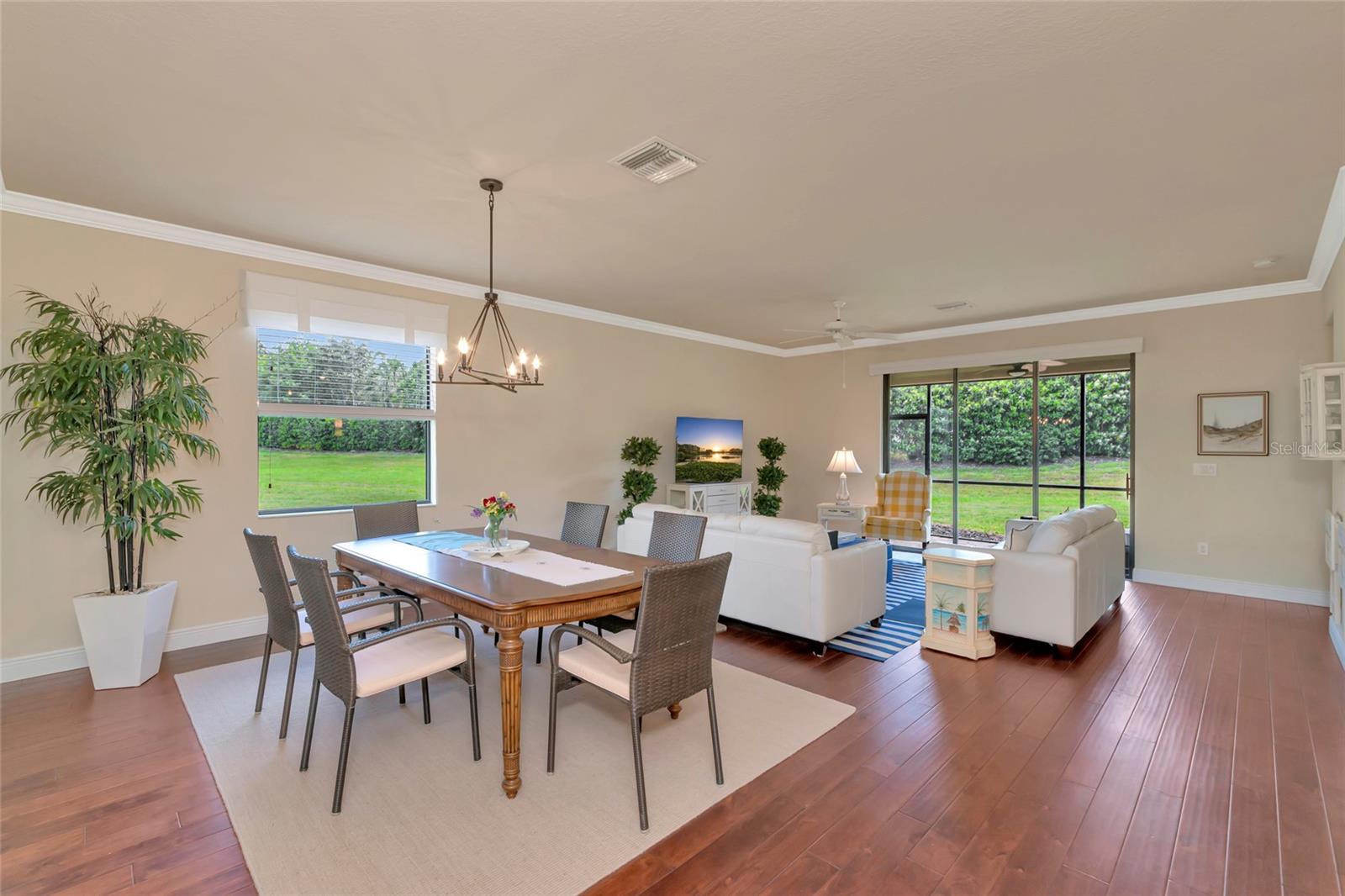 RIVER STRAND - Residential