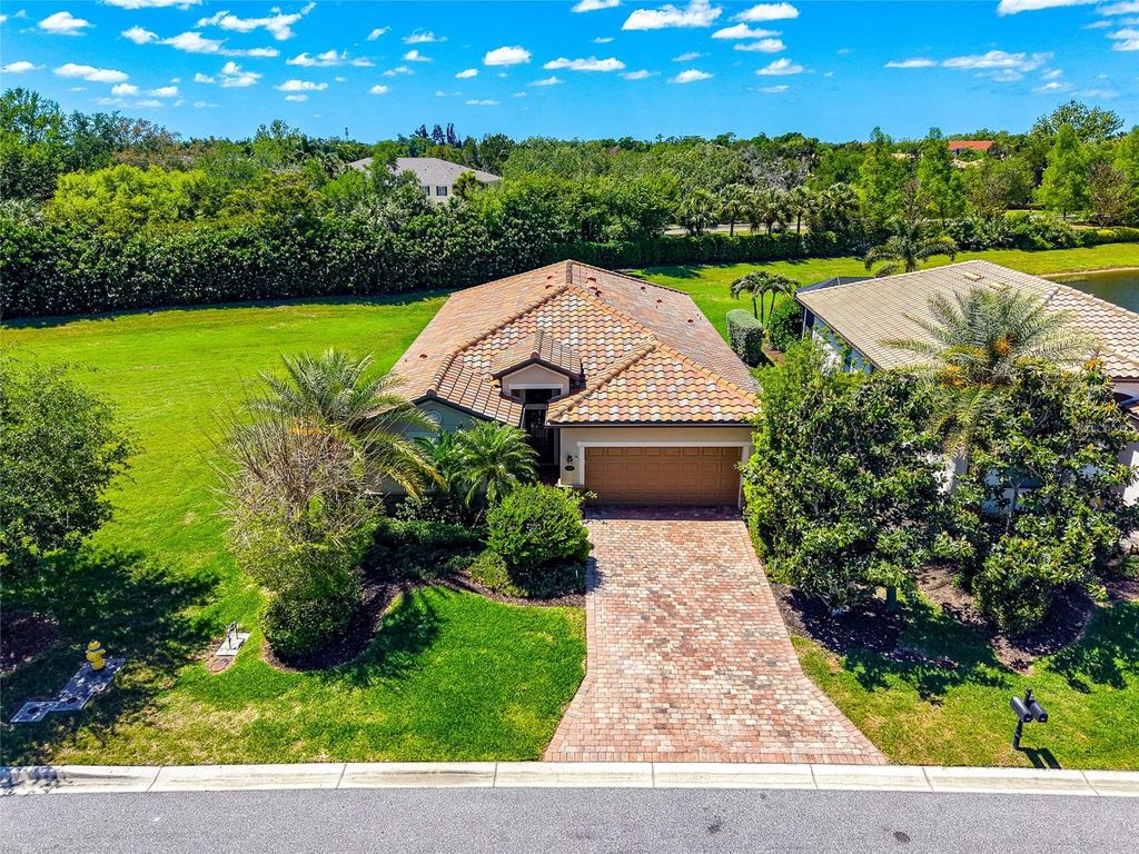 Photo of 157 Wandering Wetlands Circle, Bradenton, FL 34212 (MLS # A4690847)