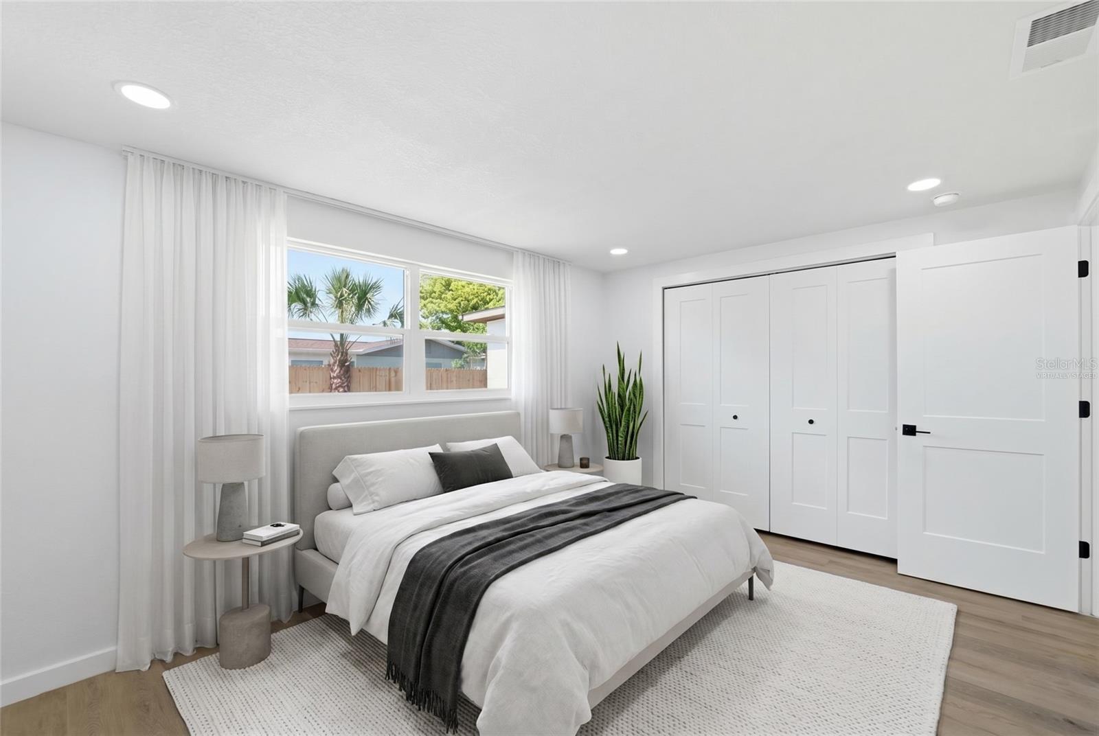 HILLANDALE - Residential