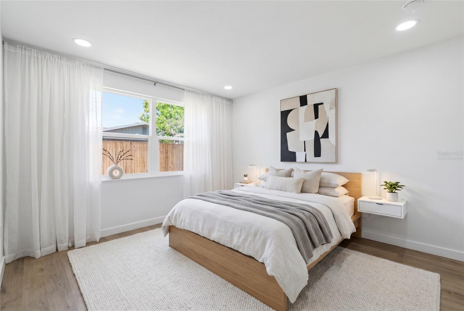 HILLANDALE - Residential