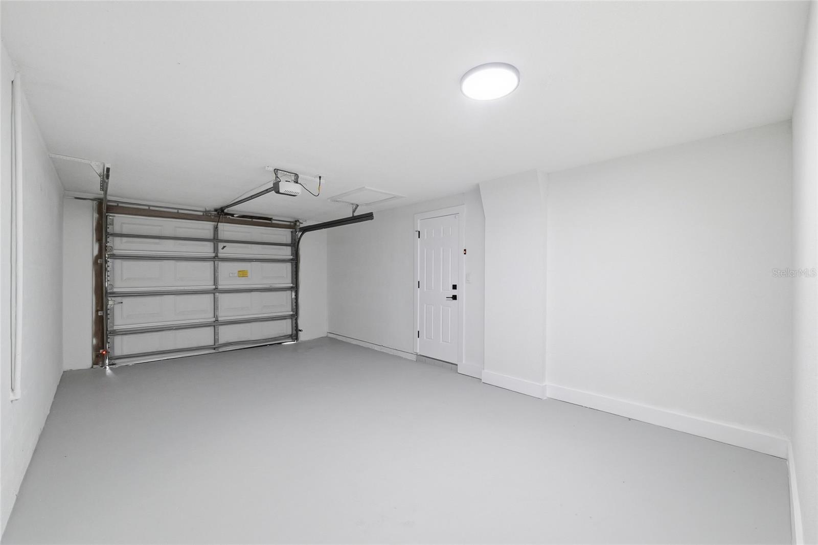 HILLANDALE - Residential