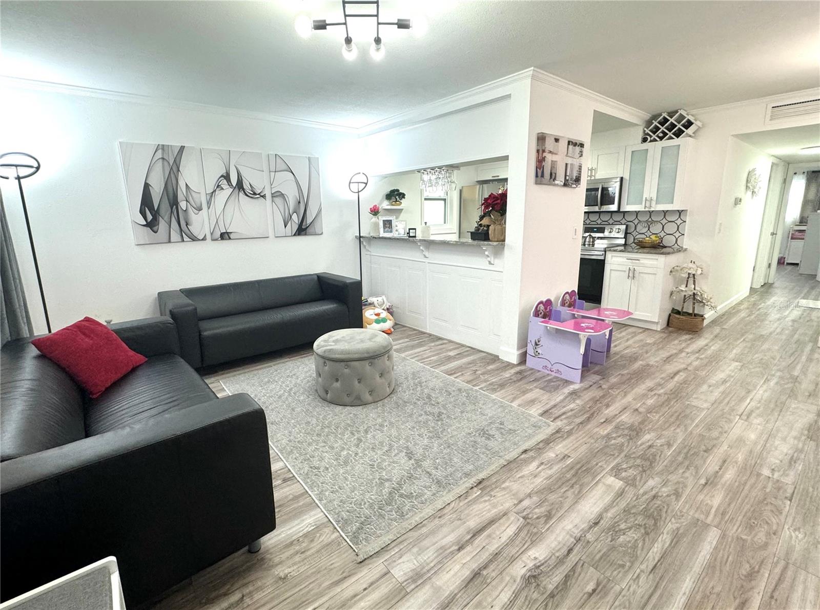 2525 W BAY DRIVE A20