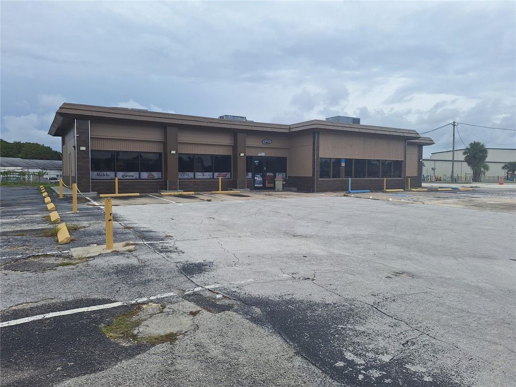 Photo of 1128 Alternate Hwy 19, Holiday, FL 34691 (MLS # TB8435767)