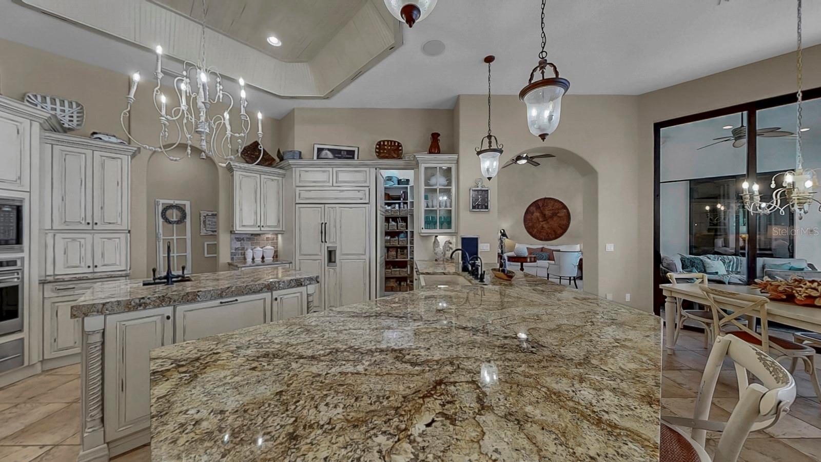 MIRABAY PH 2A-4 - Residential