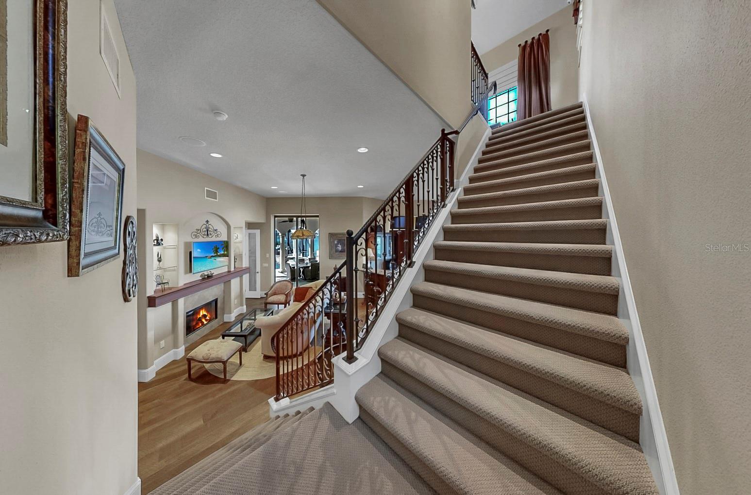 MIRABAY PH 2A-4 - Residential