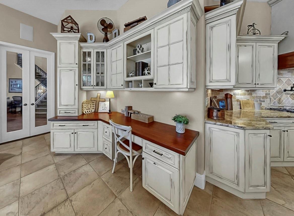 MIRABAY PH 2A-4 - Residential