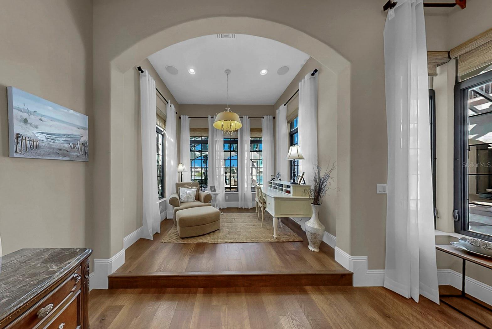 MIRABAY PH 2A-4 - Residential