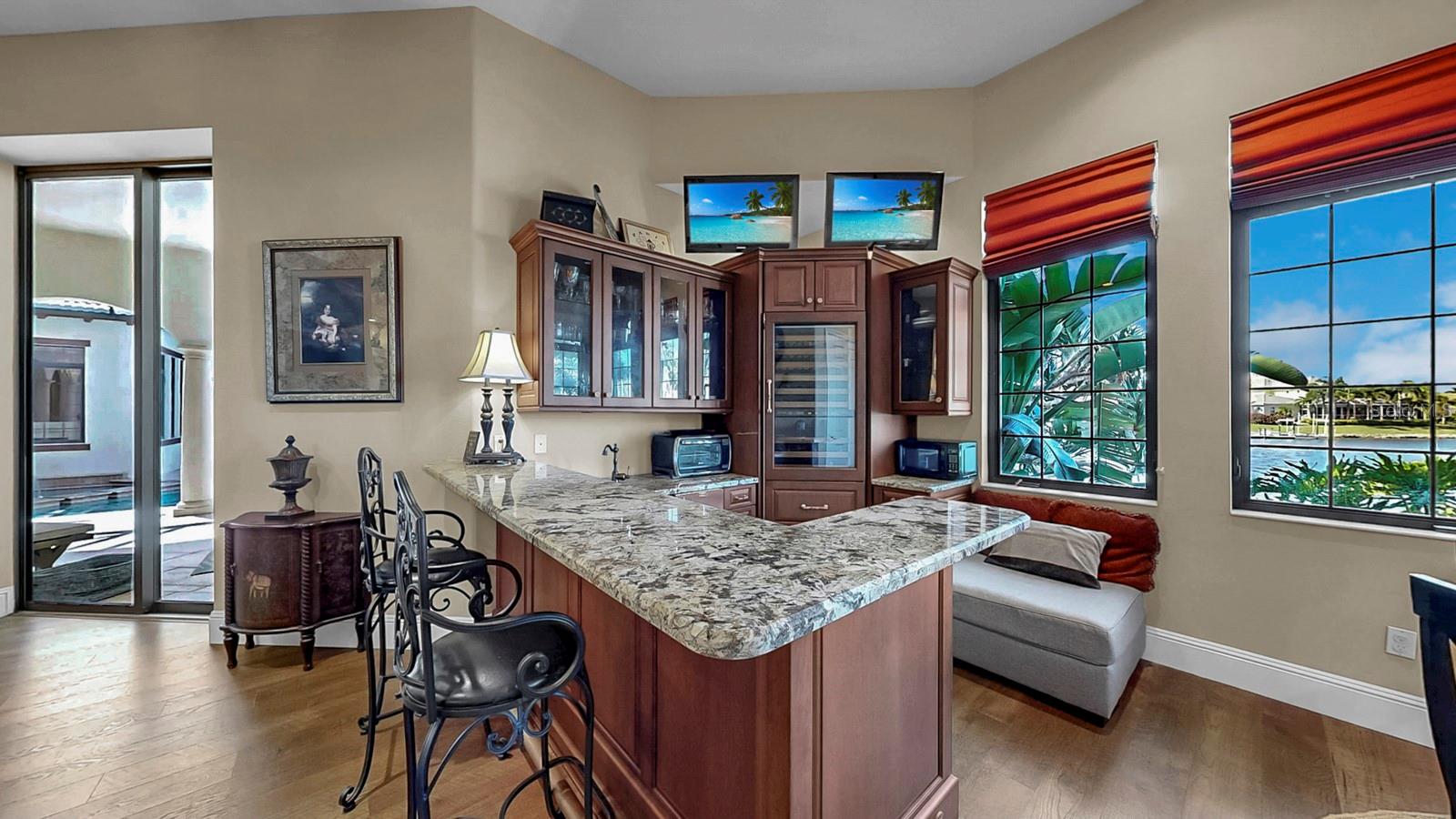 MIRABAY PH 2A-4 - Residential