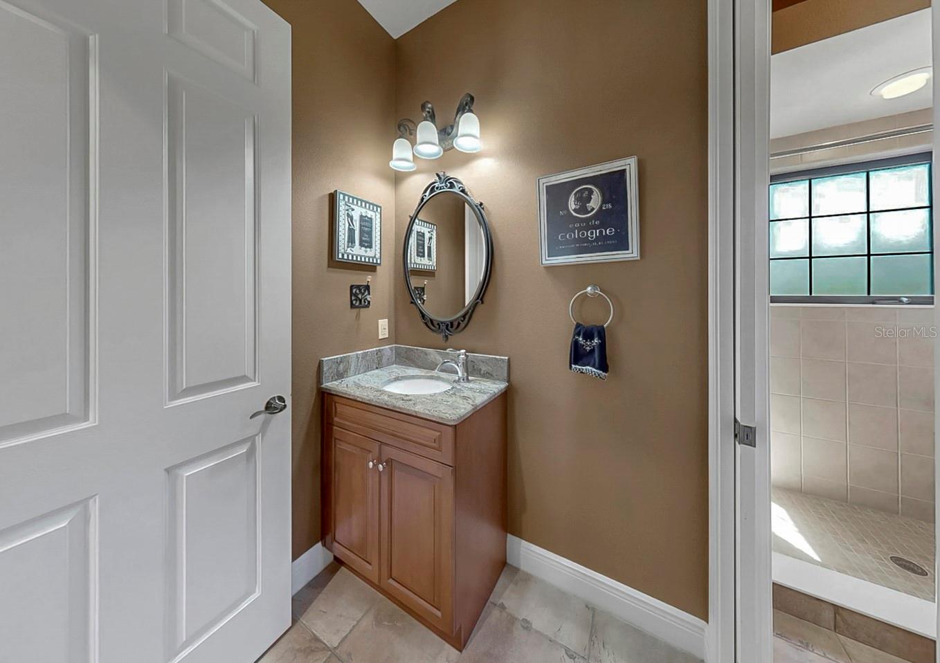 MIRABAY PH 2A-4 - Residential