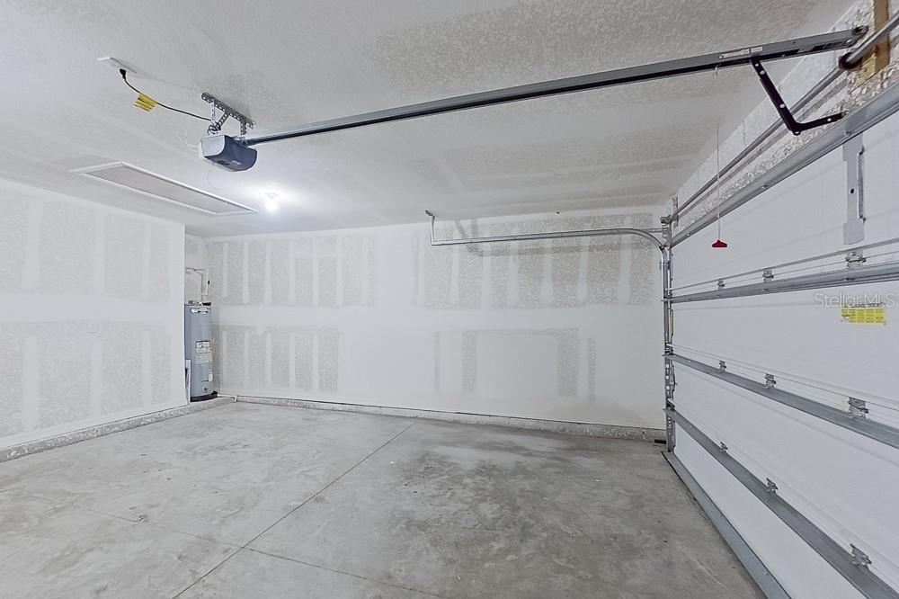 VISTANNA VILLAS - Residential Lease