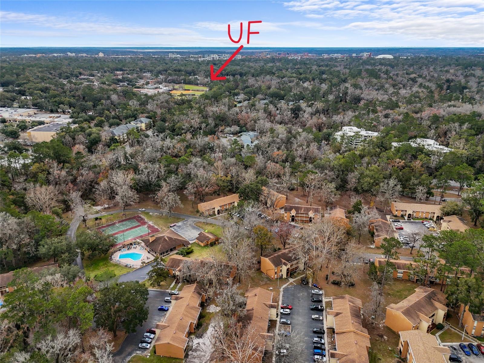 CREEKS EDGE CONDO - Residential
