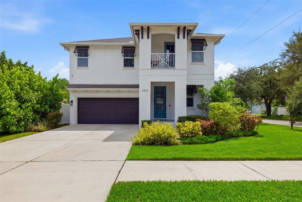 Photo of 2422 W Carmen Street, Tampa, FL 33609 (MLS # TB8548263)
