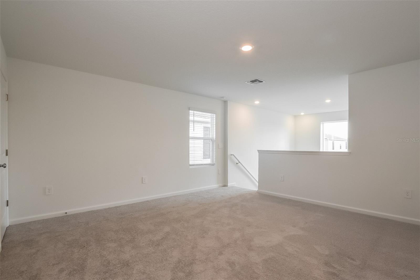 CROSSWINDS EAST PH 1 - Residential Lease