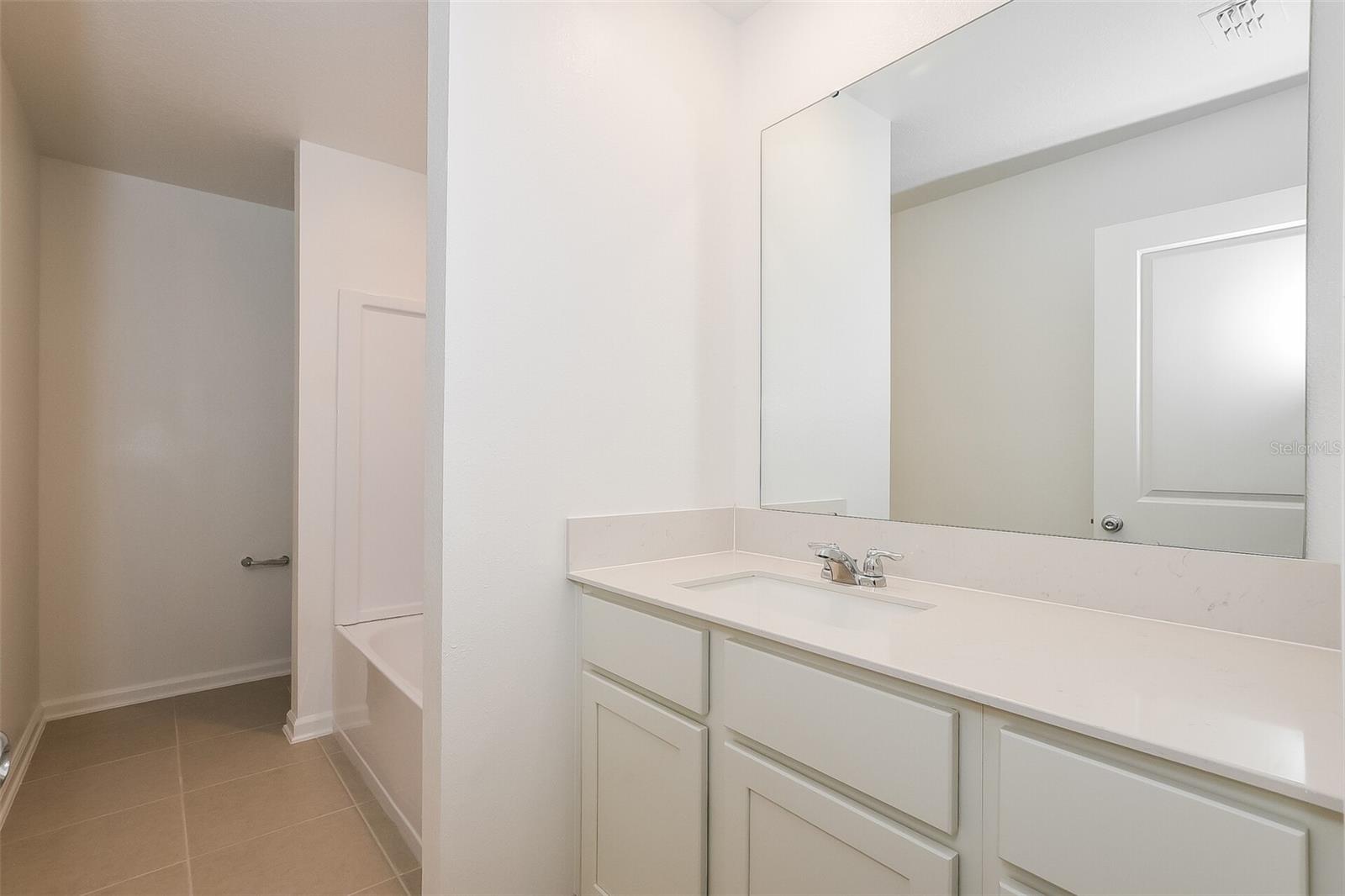 CROSSWINDS EAST PH 1 - Residential Lease