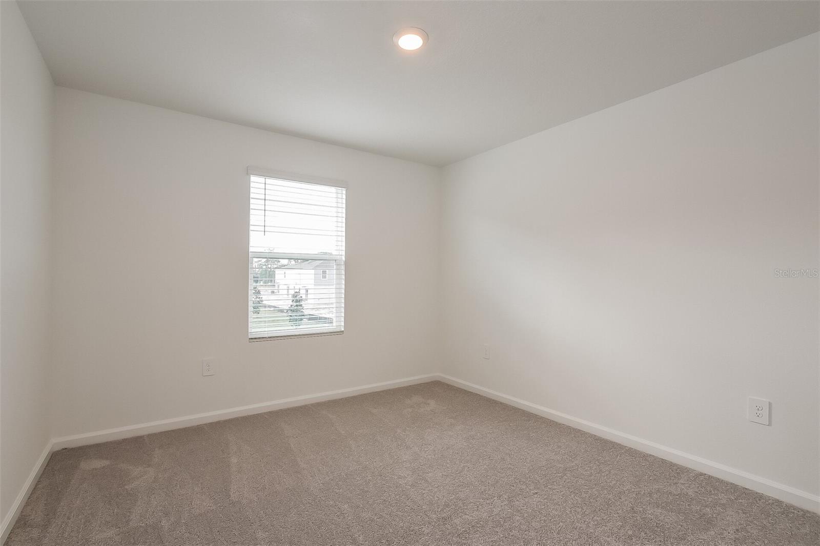 CROSSWINDS EAST PH 1 - Residential Lease