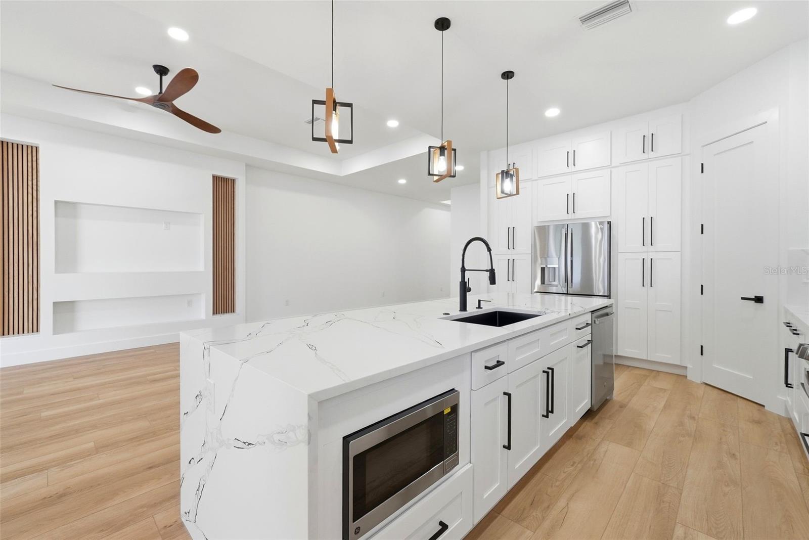 ARCADIAN HEIGHTS - Residential