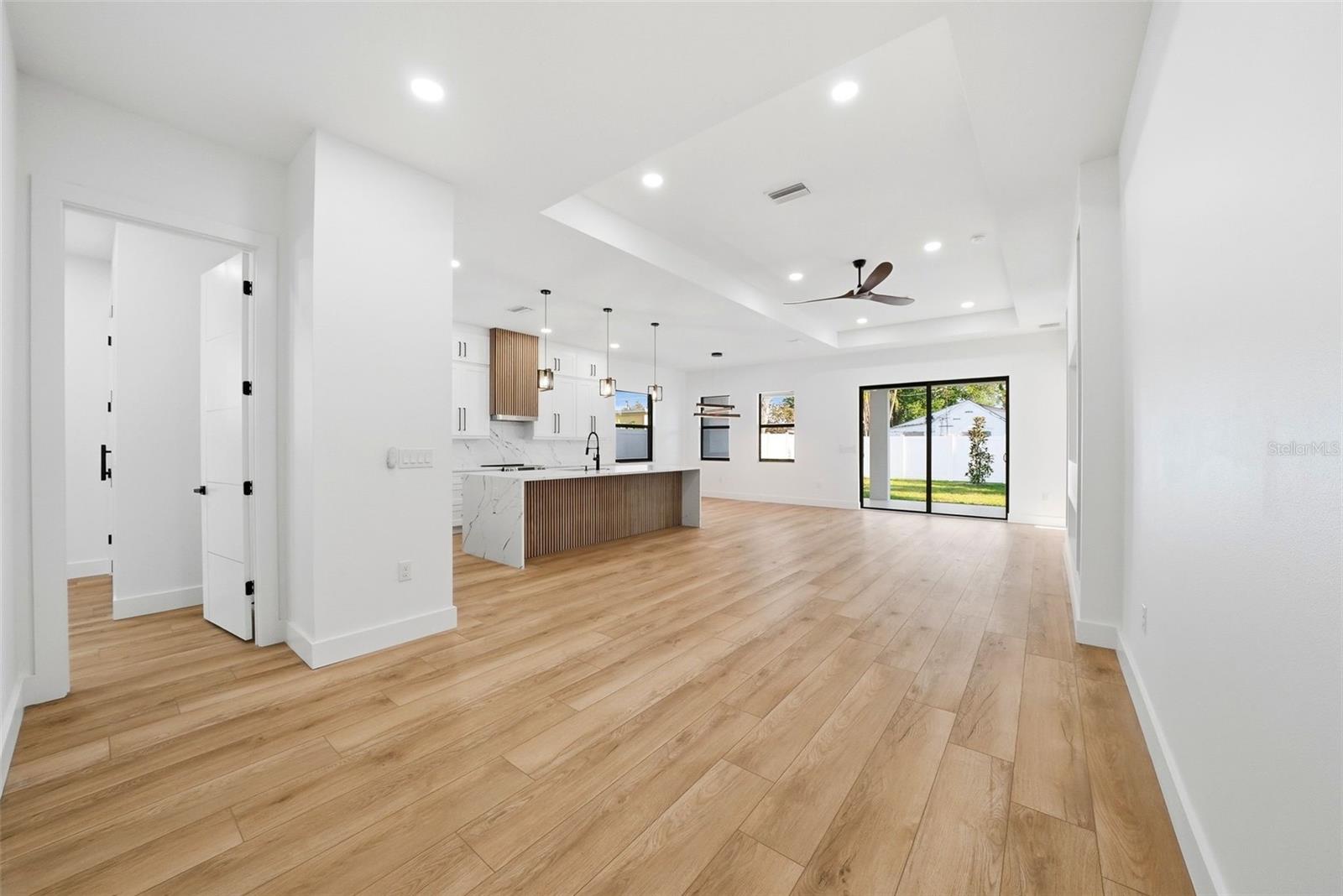 ARCADIAN HEIGHTS - Residential