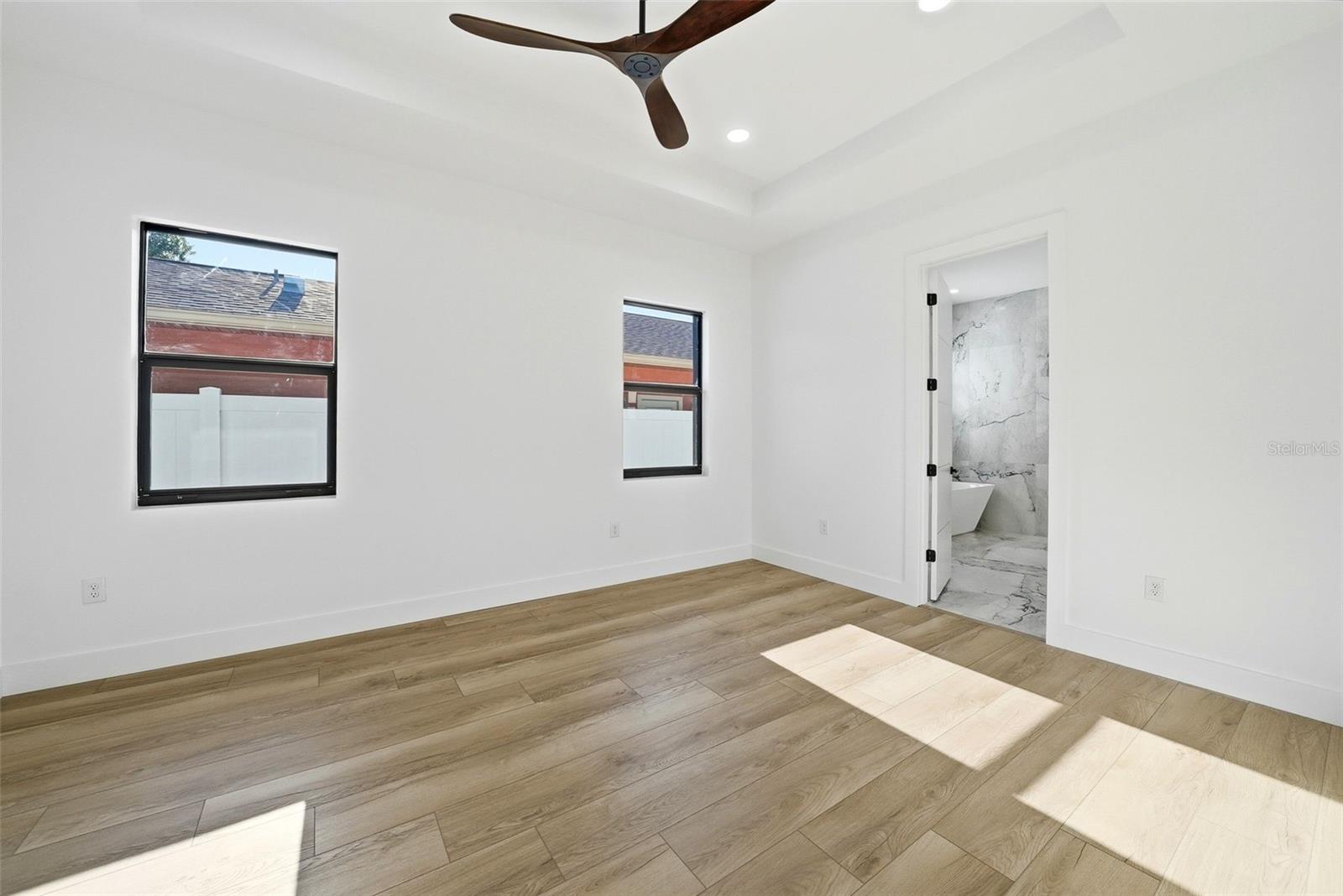 ARCADIAN HEIGHTS - Residential