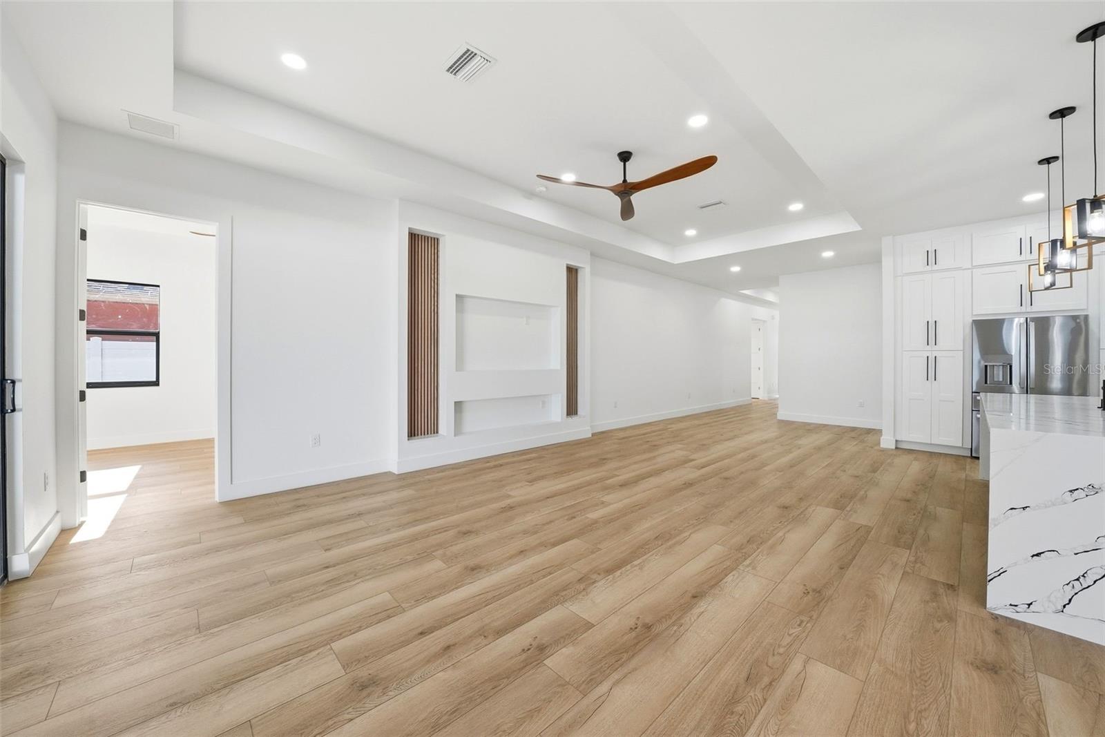 ARCADIAN HEIGHTS - Residential