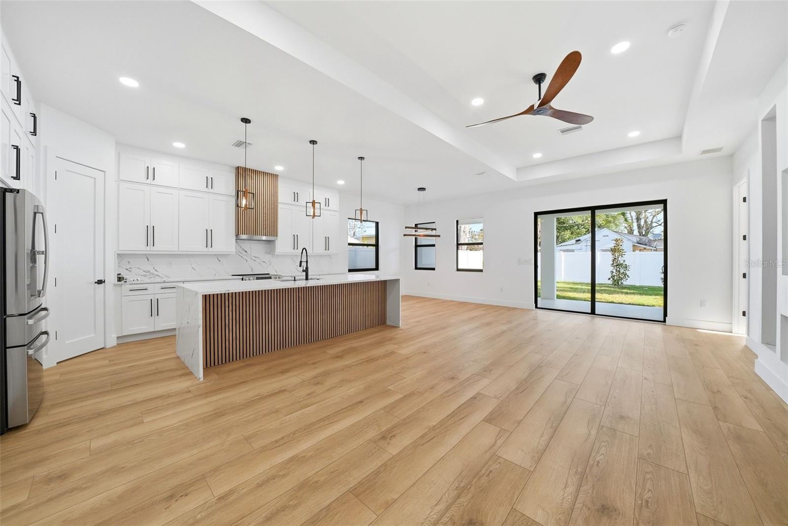 ARCADIAN HEIGHTS - Residential