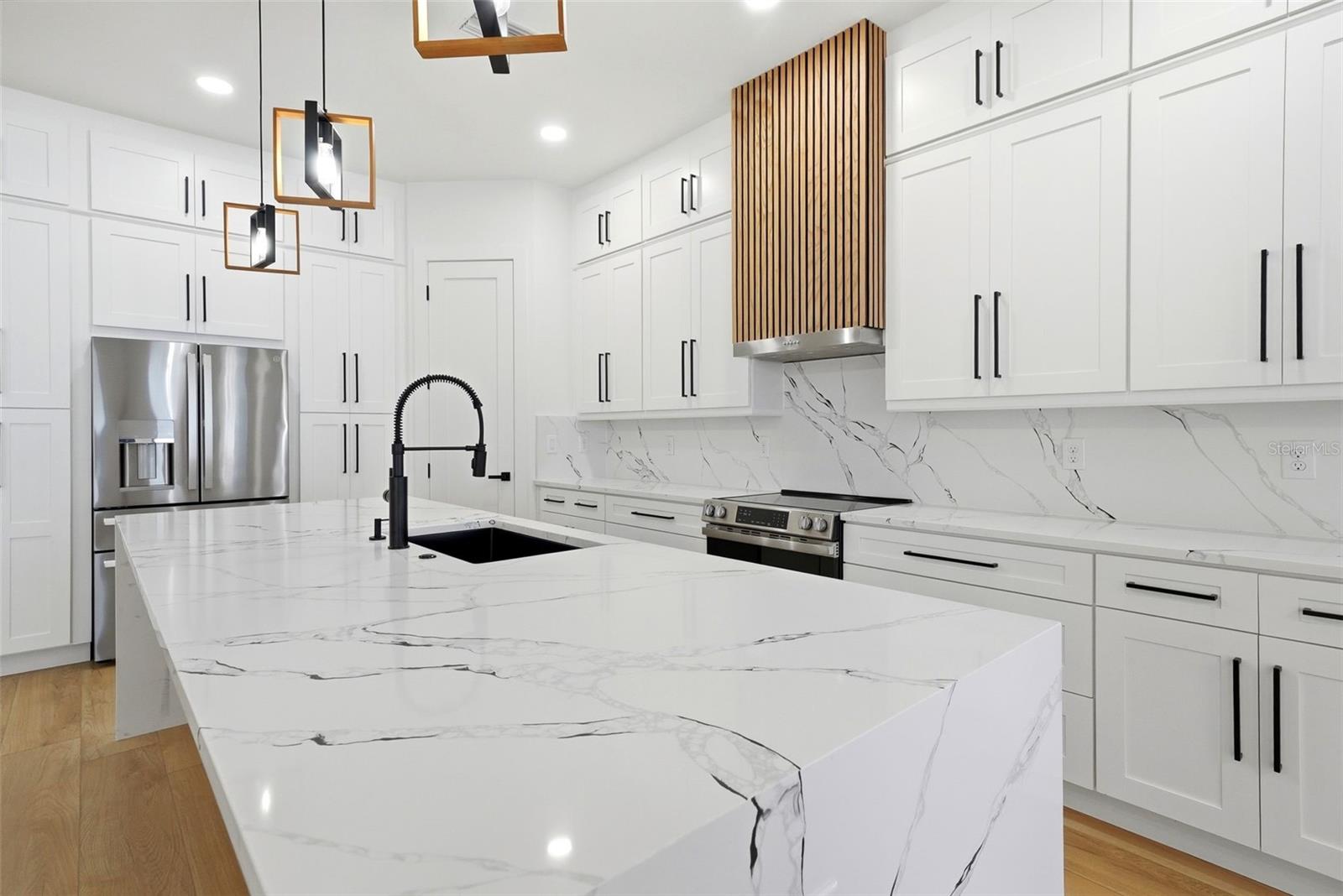 ARCADIAN HEIGHTS - Residential