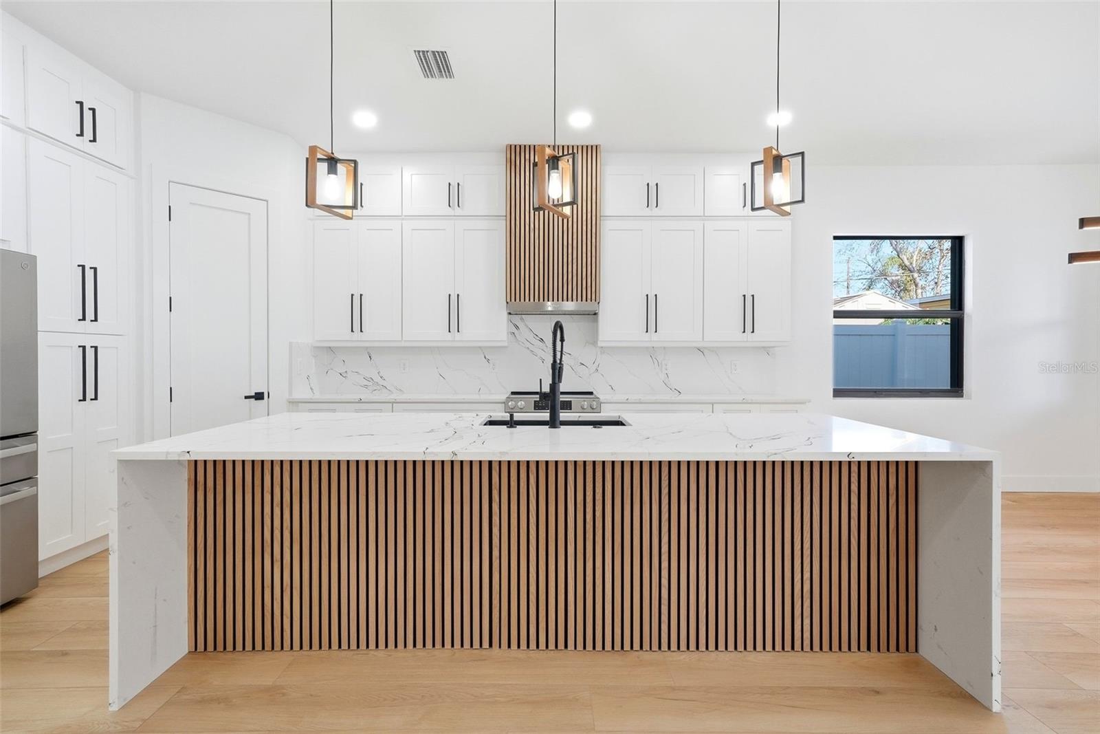 ARCADIAN HEIGHTS - Residential