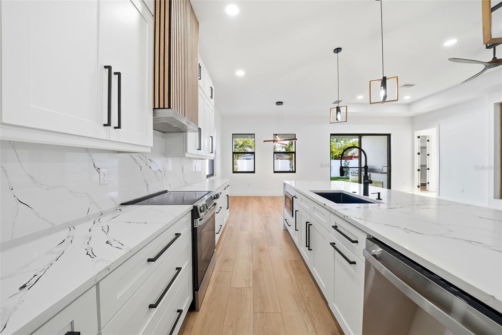 ARCADIAN HEIGHTS - Residential