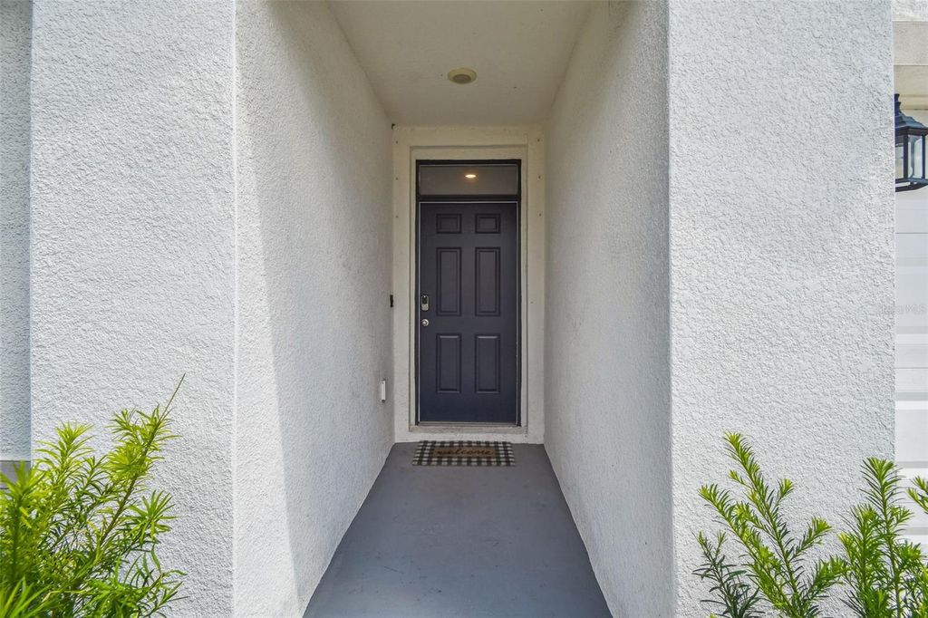 Photo of 10206 Cloudburst Ct, Riverview, FL 33578 (MLS # TB8419834)