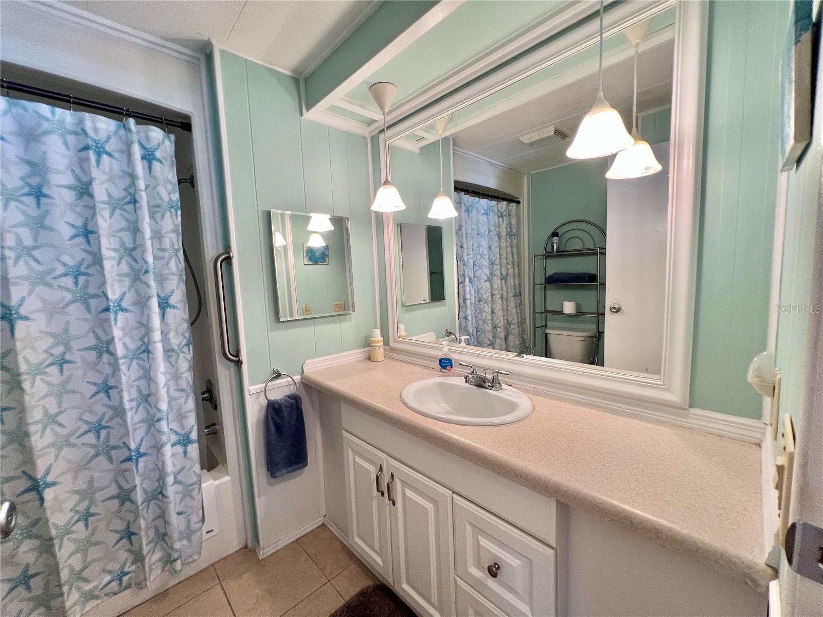 HAWTHORNE AT LEESBURG A COOP - Residential