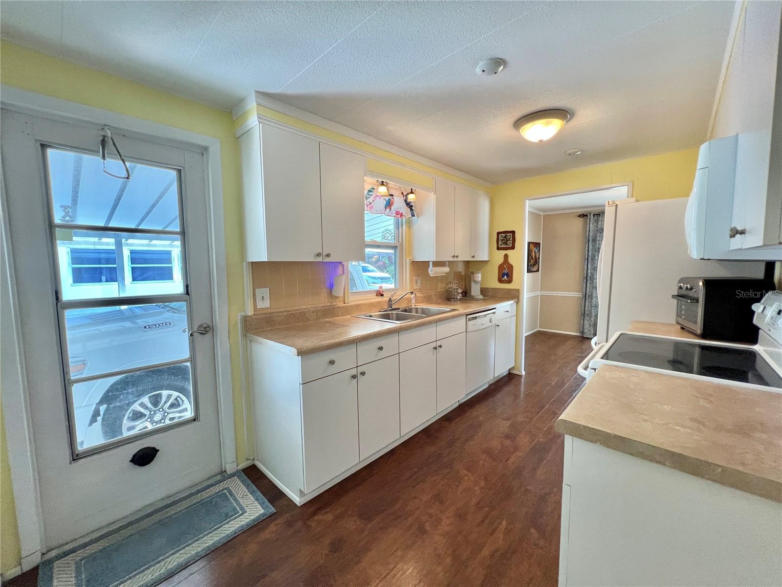 HAWTHORNE AT LEESBURG A COOP - Residential