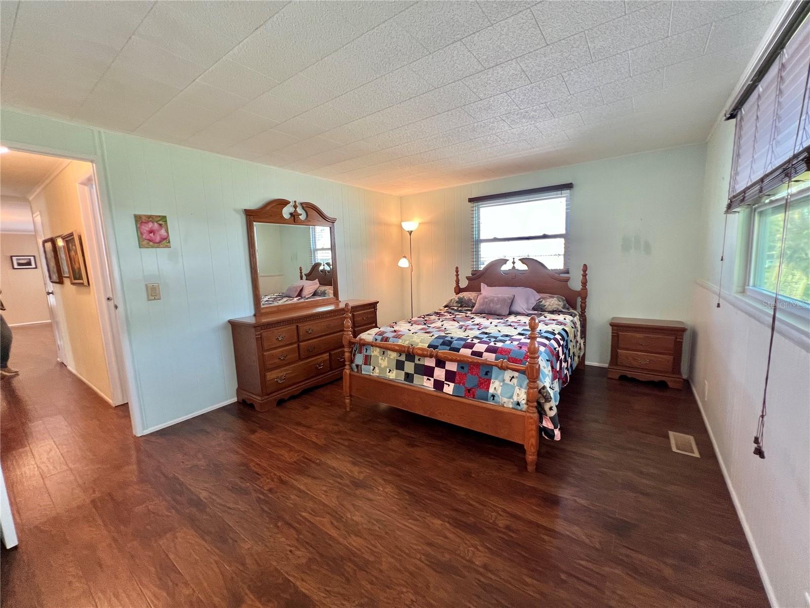 HAWTHORNE AT LEESBURG A COOP - Residential