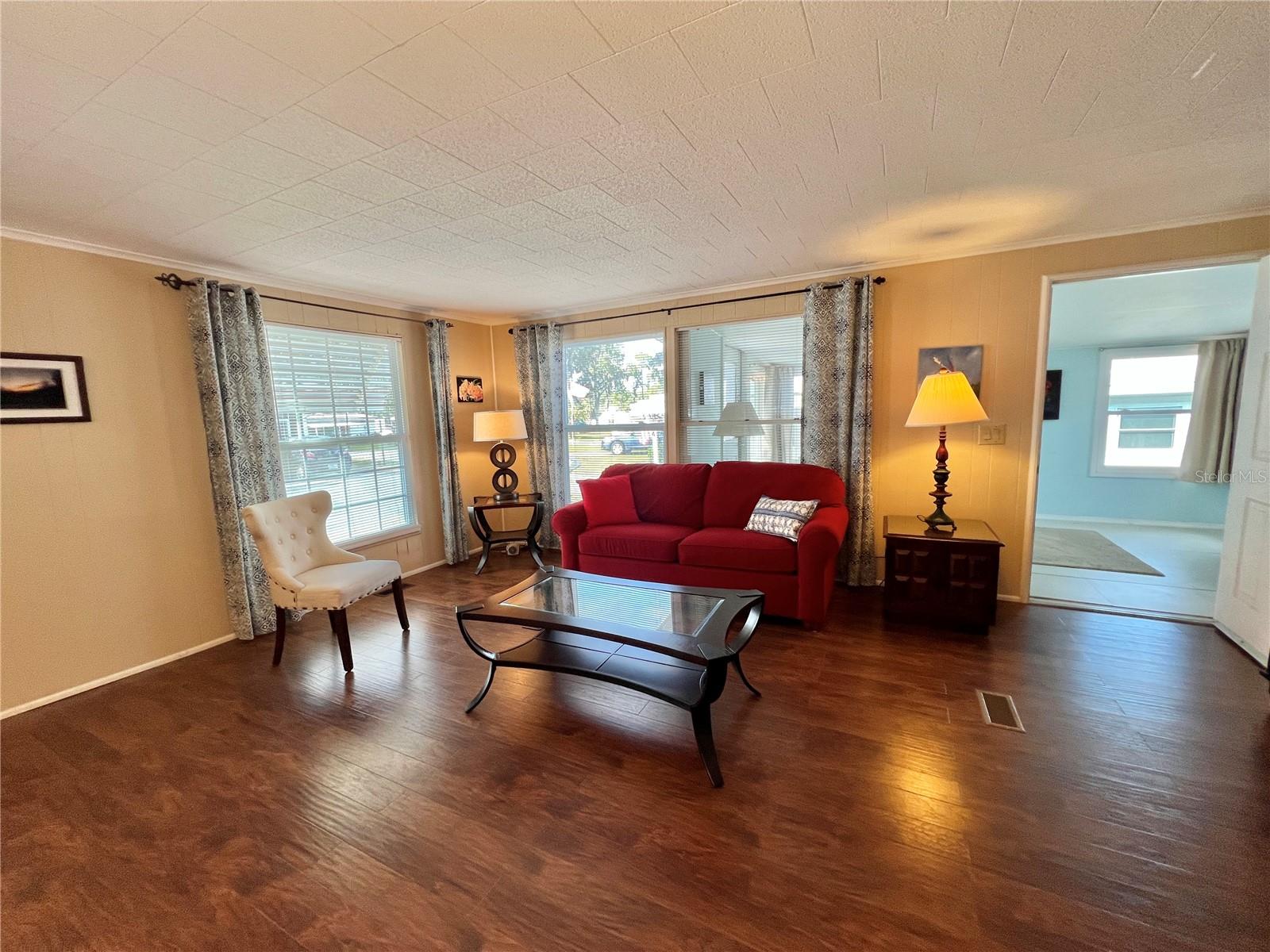 HAWTHORNE AT LEESBURG A COOP - Residential