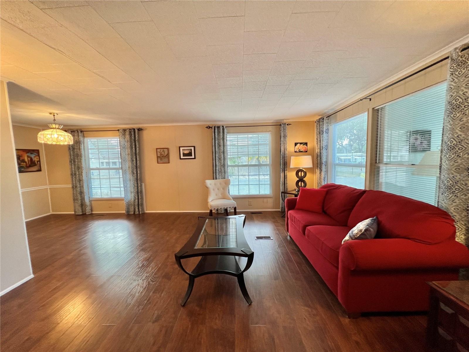 HAWTHORNE AT LEESBURG A COOP - Residential