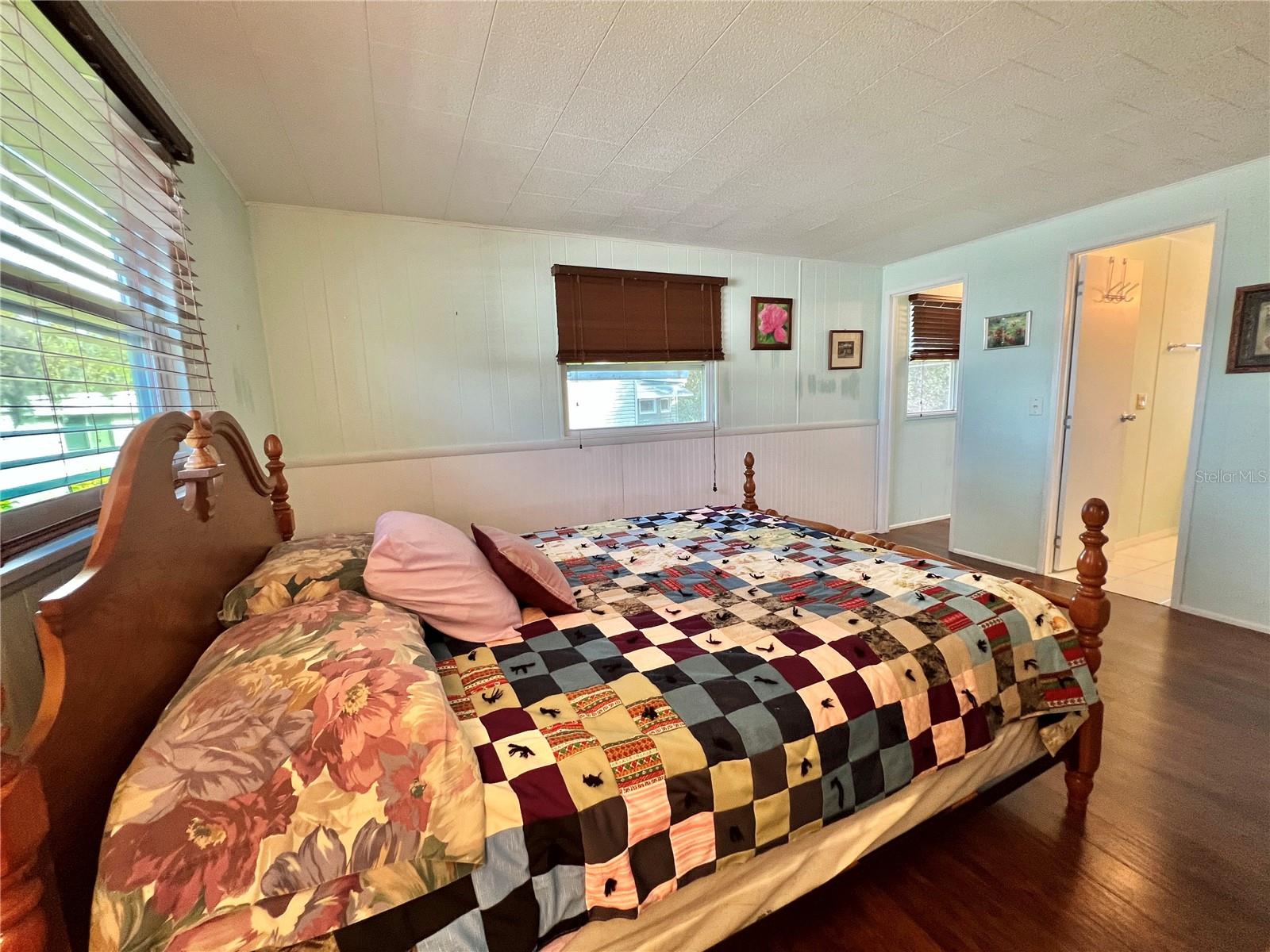 HAWTHORNE AT LEESBURG A COOP - Residential