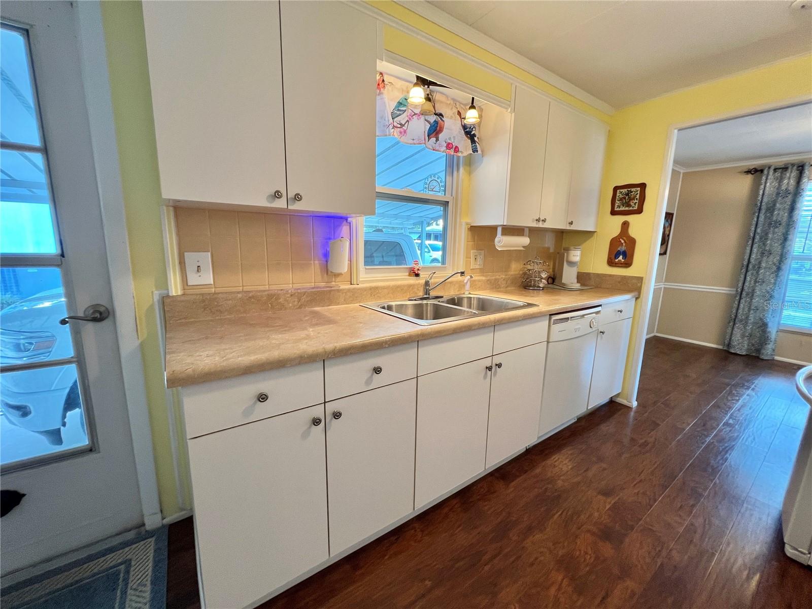 HAWTHORNE AT LEESBURG A COOP - Residential