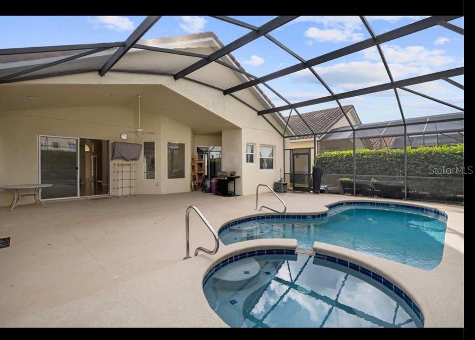 TUSCAN HILLS - Residential Lease