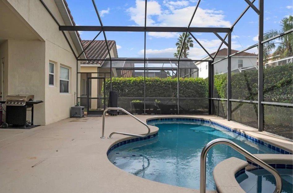 TUSCAN HILLS - Residential Lease