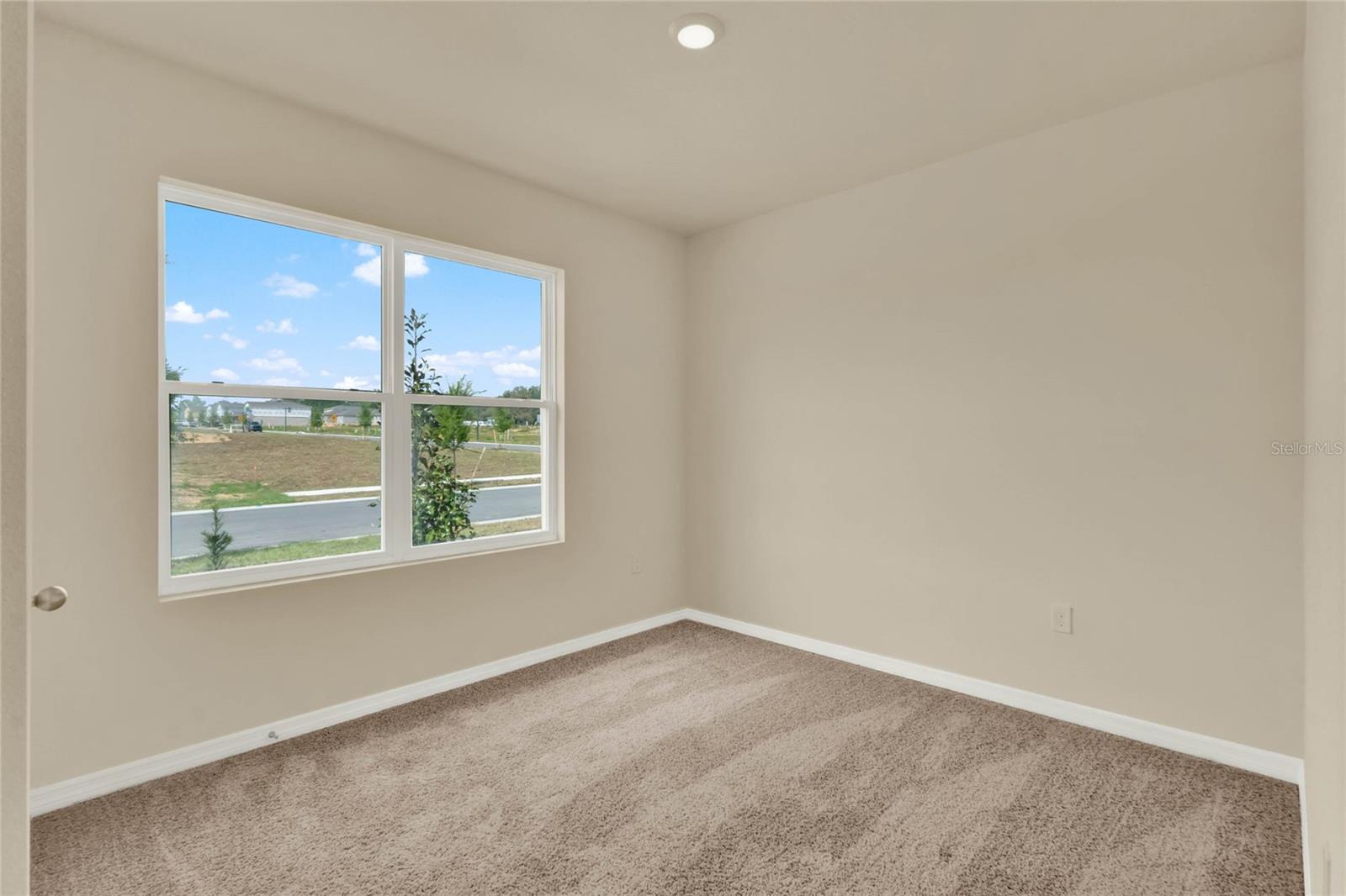 MAGNOLIA POINTE - Residential