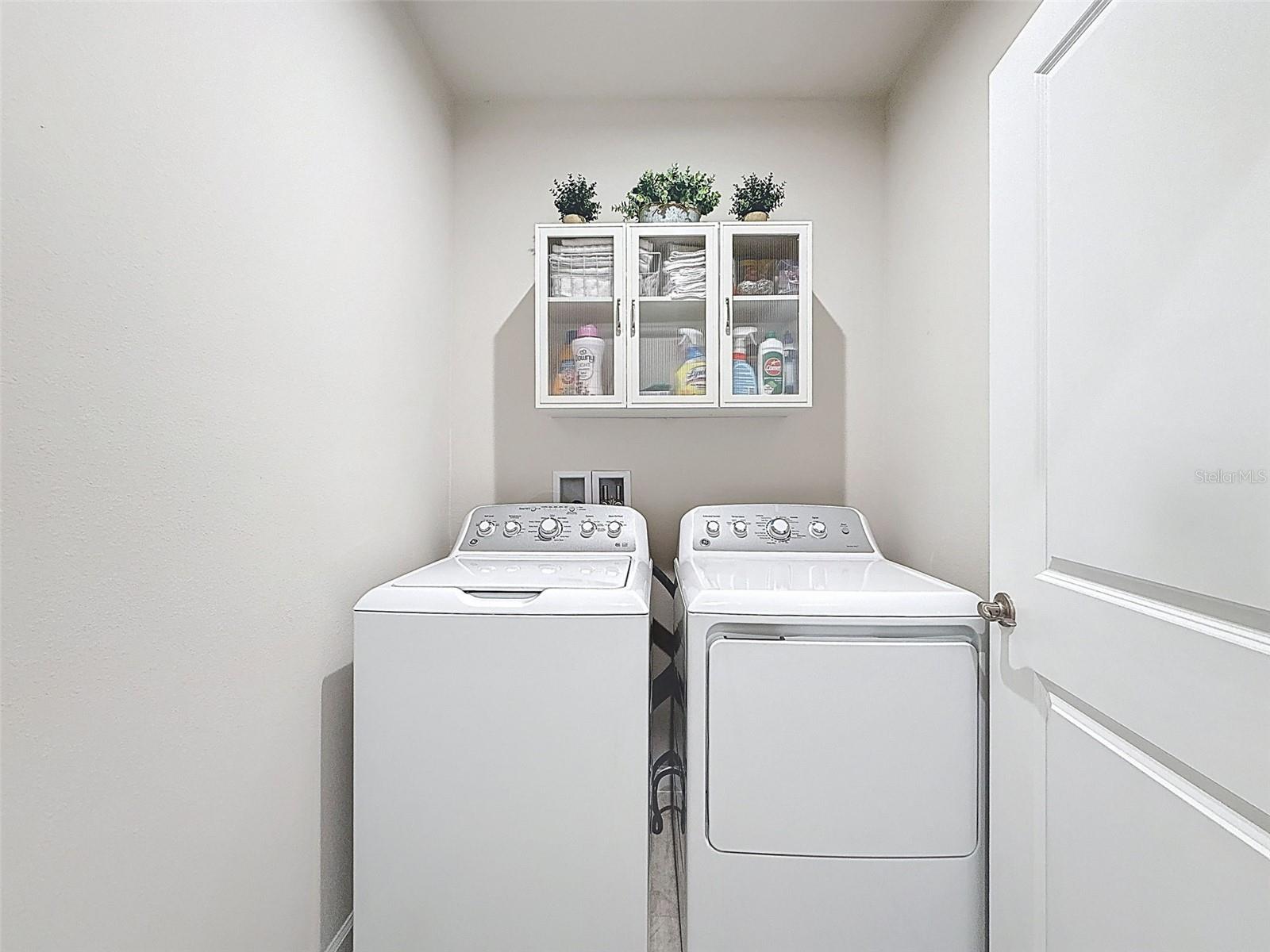 PARK RDG VILLAS - Residential