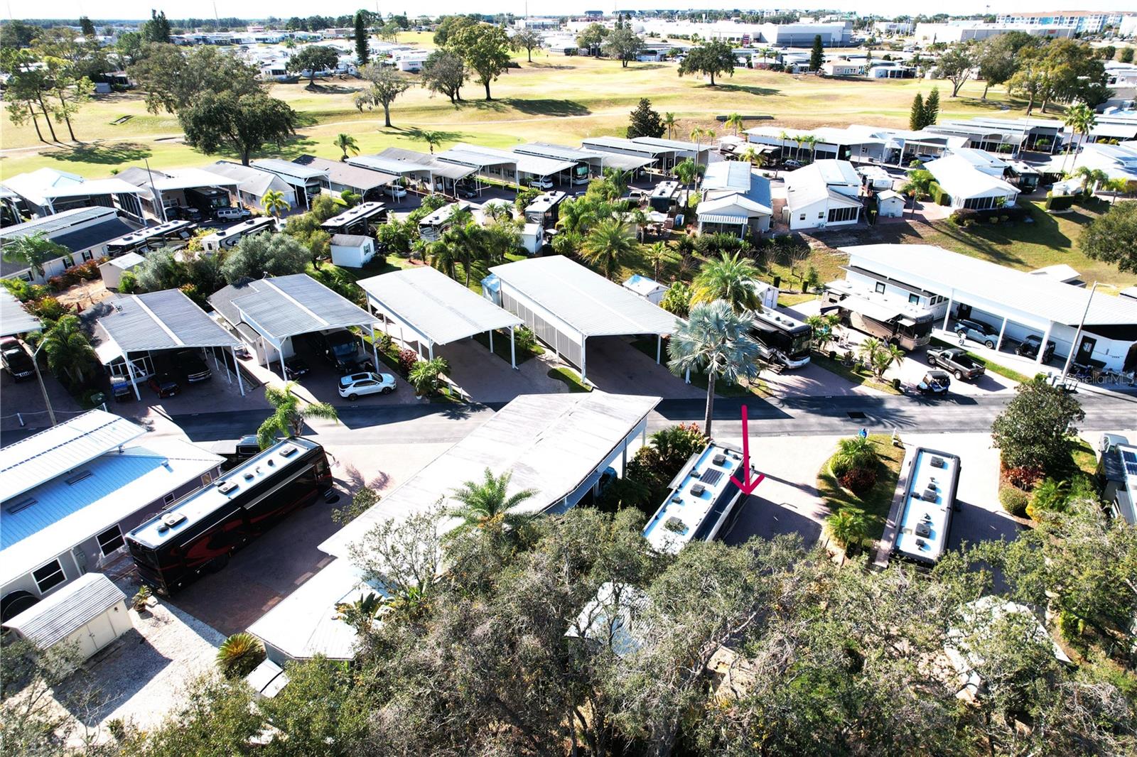 DEER CREEK GOLF & TENNIS RV RESORT - Land