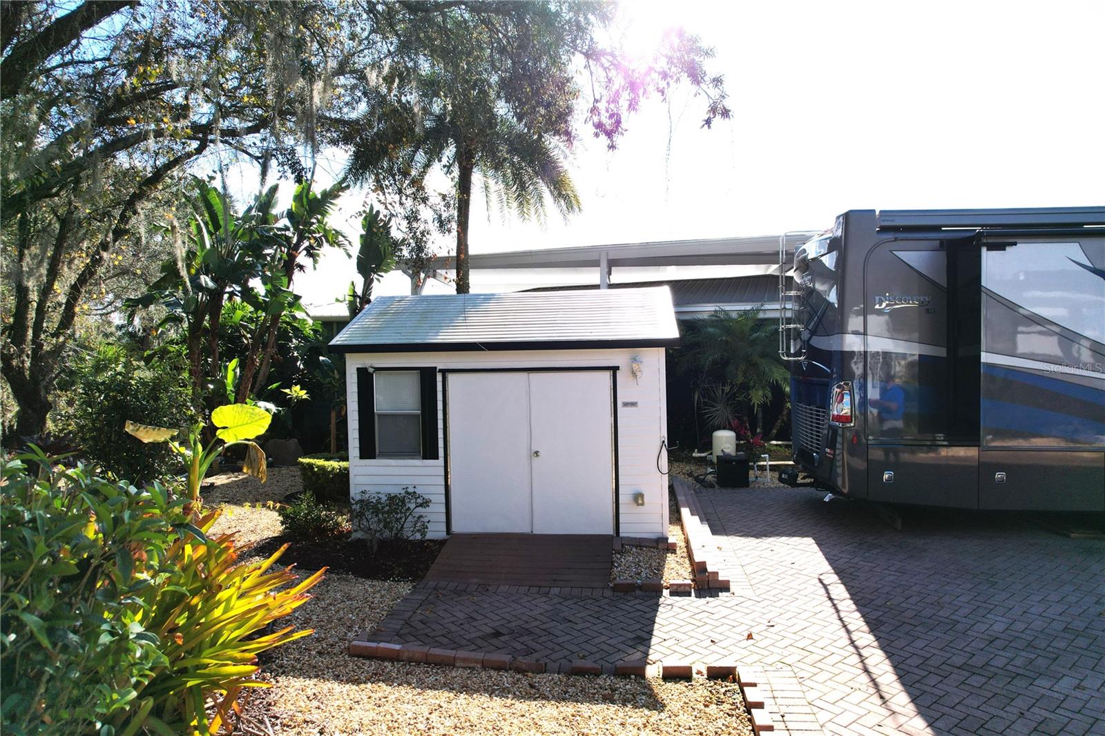 DEER CREEK GOLF & TENNIS RV RESORT - Land