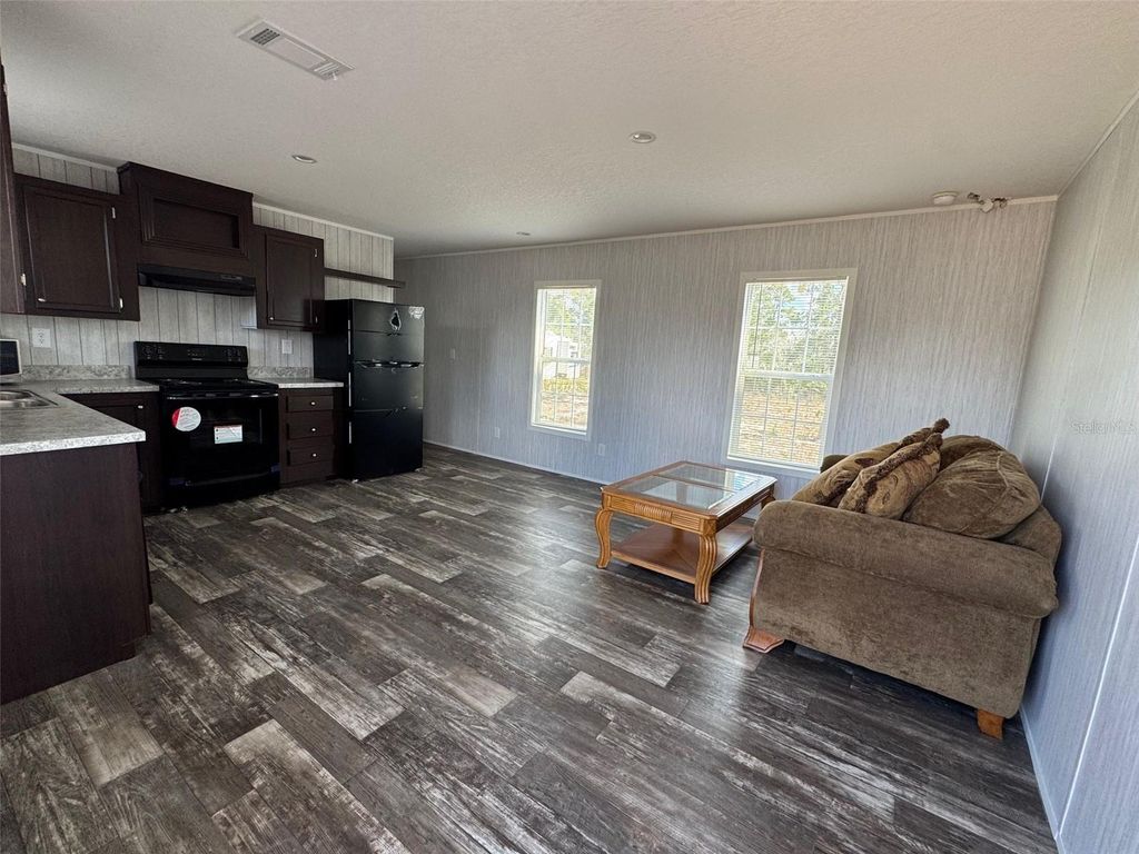 Photo of 3312 N Horseshoe Drive, Avon Park, FL 33825 (MLS # L4959612)