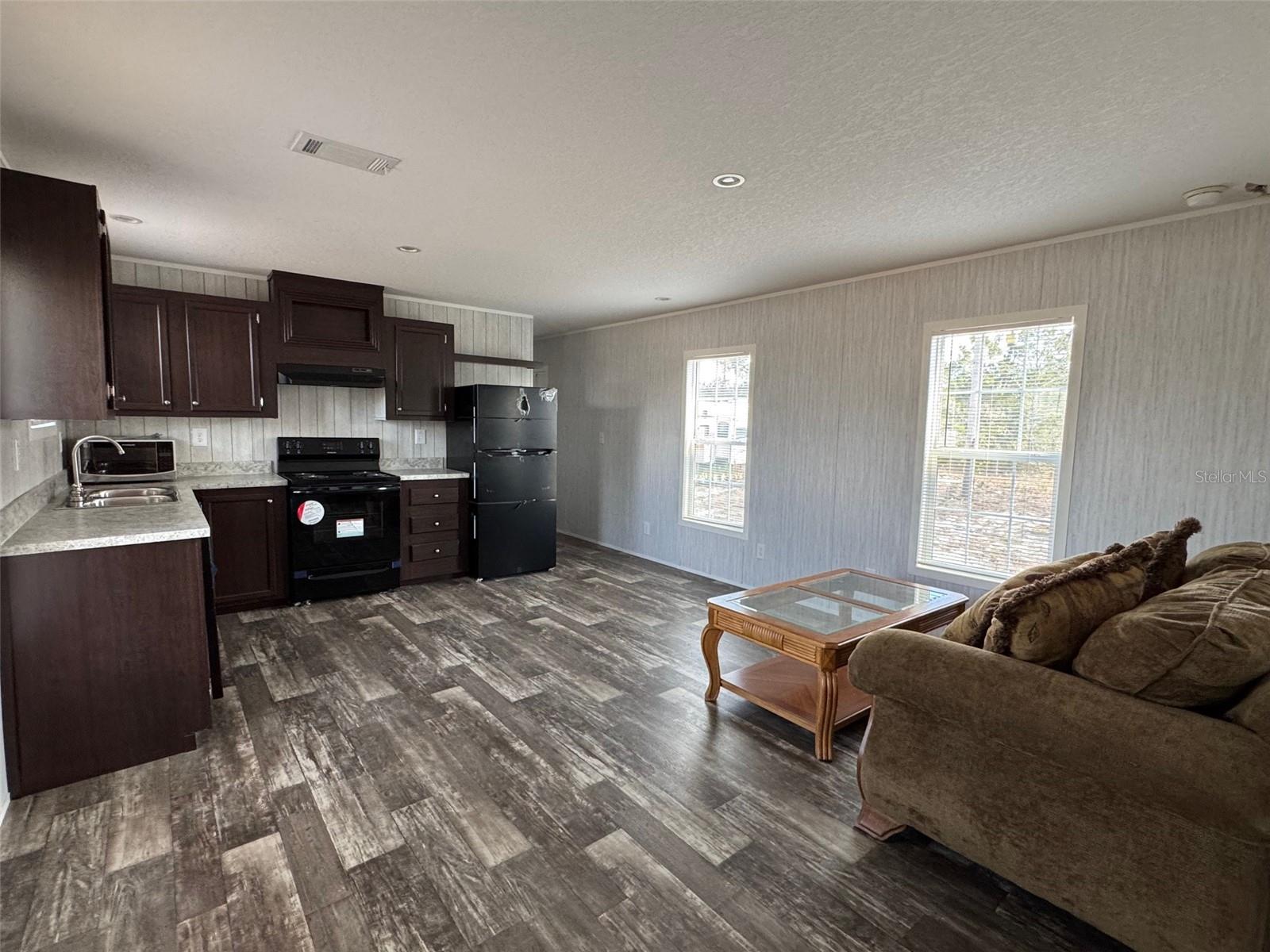 HORSESHOE SUB - Residential