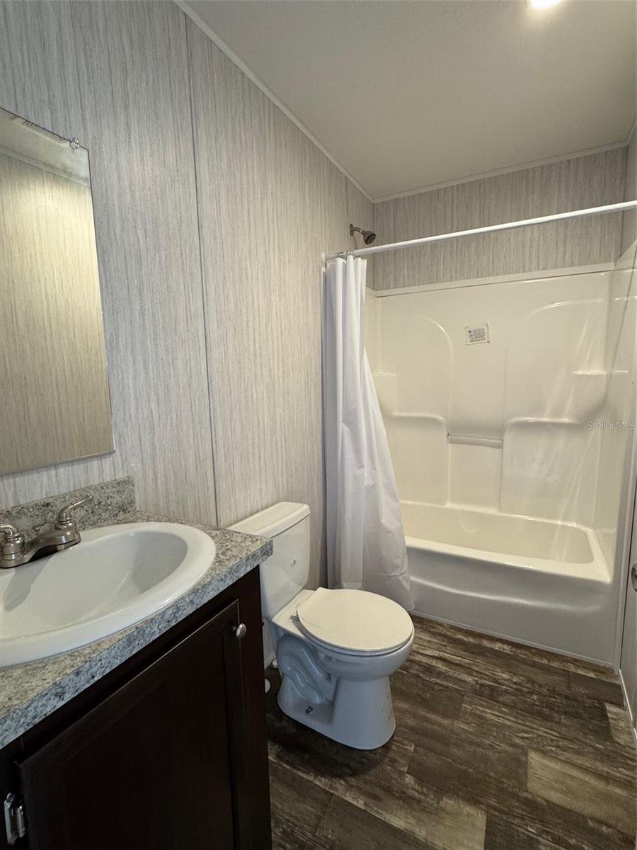 HORSESHOE SUB - Residential